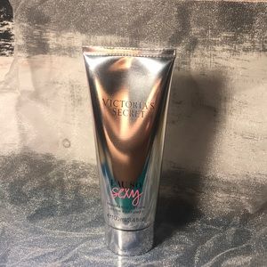 Victoria’s Secret lotion